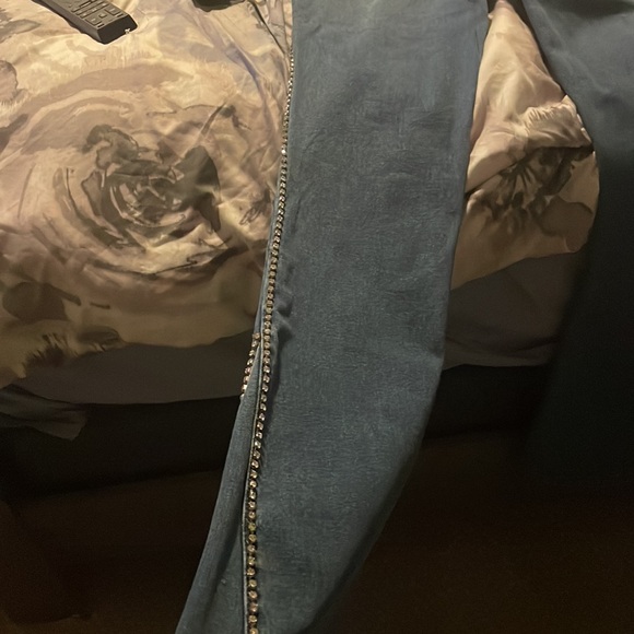 Forevel 21 new jeans size 26 high rise flare - Picture 4 of 4